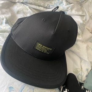 Levis Strauss hat 🧢